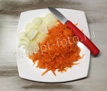 Азу из телятины с солеными огурцами
