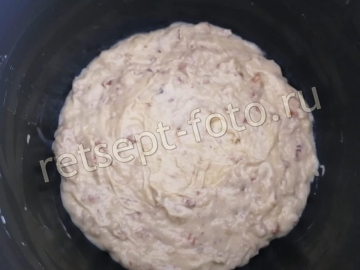 Банановый кекс с орехами в мультиварке