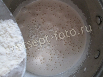 Бисквитный торт из кукурузной муки с творожным кремом