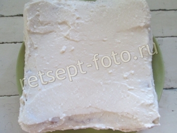 Бисквитный торт с грушами и сливочным сыром