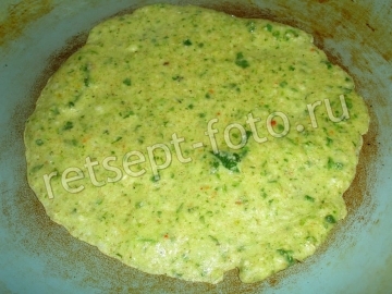 Блинчики из цельнозерновой и овсяной муки со шпинатом