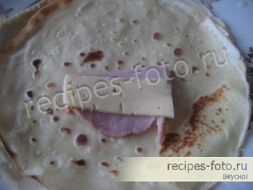 Блины с ветчиной и сыром