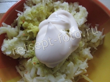 Блинный торт с мясом и картошкой