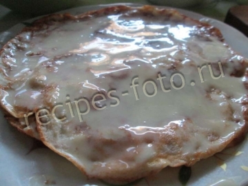 Блинный торт со сгущенкой и вареньем