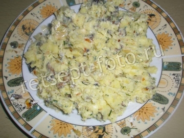 Блины на пиве с грибами и картошкой