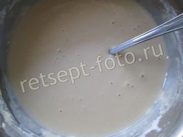 Блины с яйцом и горошком