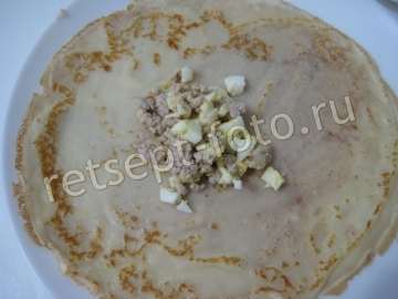 Блины с мясом и яйцом