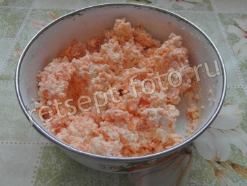 Блины с творогом и тыквой, запеченные в сметане для детей 2 года