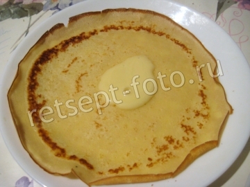 Блины со сгущенкой и орехами