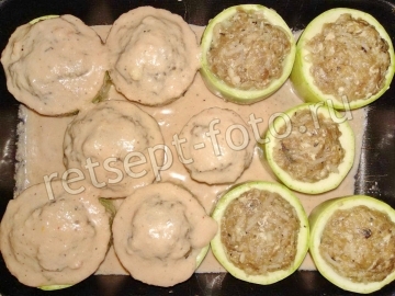 Бочонки из кабачков фаршированные мясом и рисом