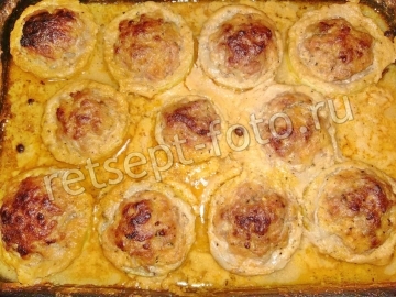 Бочонки из кабачков фаршированные мясом и рисом