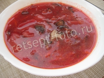 Борщ с грибами без мяса