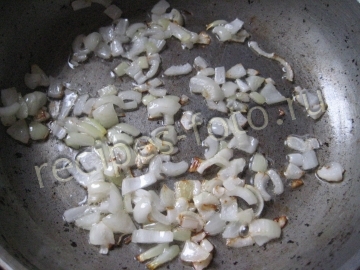 Борщ с грибами и фасолью