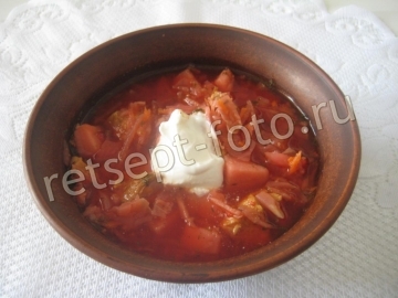Борщ с корнем петрушки и сельдерея