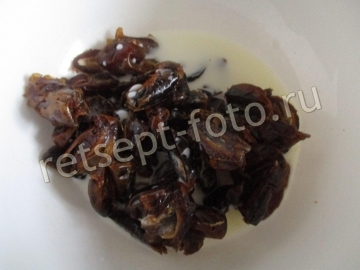 Брауни с финиками и орехами без сахара