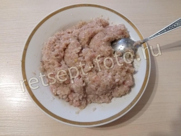 Бризоль с куриным фаршем, грибами и сыром