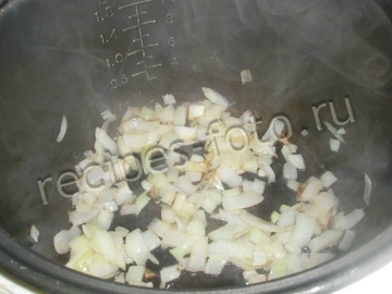 Брокколи с грибами и арахисом