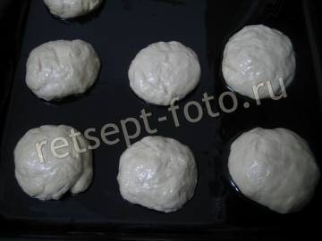Булочки с кунжутом на кефире из дрожжевого теста