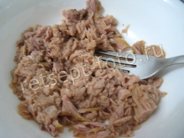 Бутерброды с тунцом и огурцом