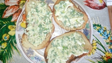 Бутерброды со шпротами, свежим огурцом и яйцом