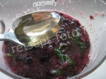 Чай с черникой и мятой