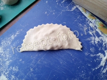 Чебуреки с грибами