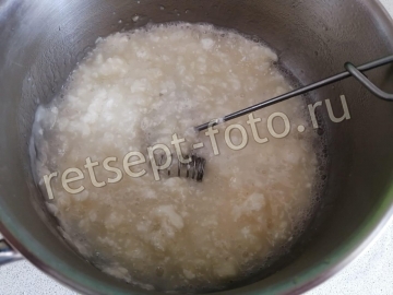 Чебуреки с картошкой (заварное тесто)