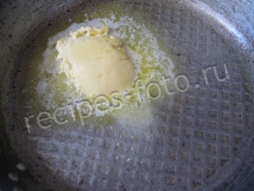 Чесночные стрелки с яйцом