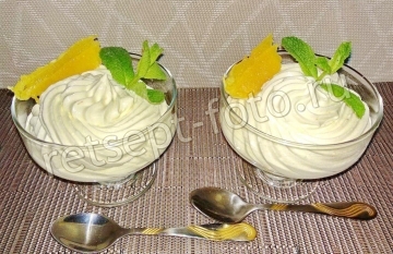 Десерт из кефира с апельсином