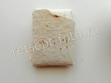 Диетические конвертики из лаваша с тунцом