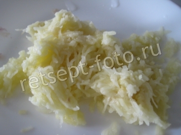 Диетические котлеты из курицы с кабачком на пару