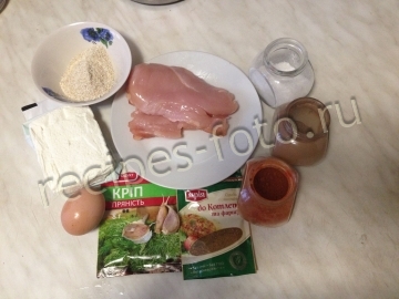 Диетические котлеты из курицы с творогом