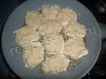 Диетические куриные котлеты с капустой и овсяными хлопьями