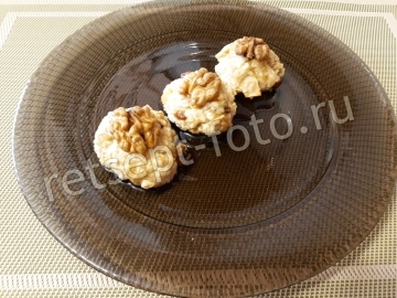 Диетические сырники с овсяной мукой с яблоками в духовке