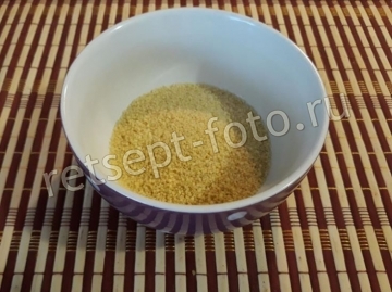 Салат с кускусом и тунцом