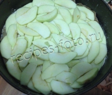 Диетический овсяный пирог с яблоками