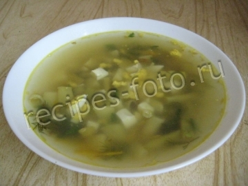 Диетический суп со стручковой фасолью и яйцом без мяса