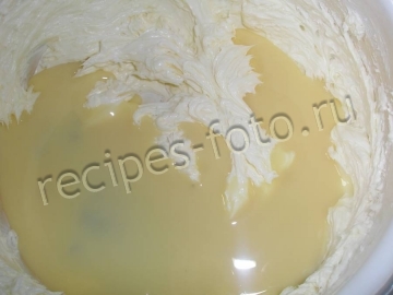 Домашний торт "Прага" со сгущенкой и кофе