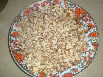Домашняя медовая пахлава с орехами на сметане