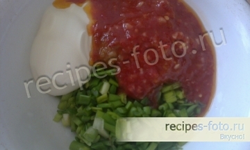 Домашняя пицца с курицей и сыром