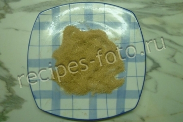 Дрожжевой пирог с яблоками и корицей в духовке