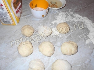 Дрожжевые булочки с сахаром на воде