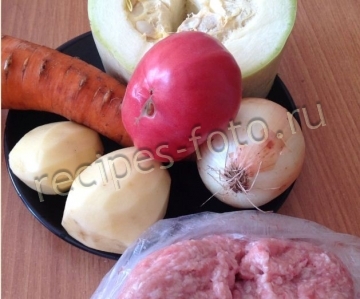 Фарш с овощами в горшочках в духовке