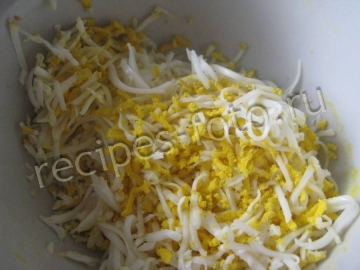 Фаршированные крабовые палочки грибами и сыром