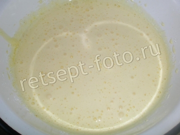 Фруктовый торт с яблоками и дыней