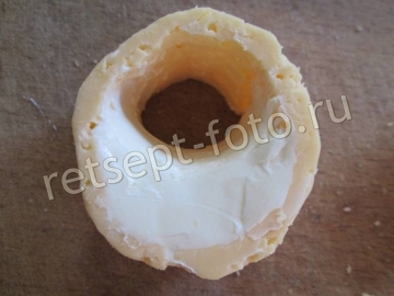 Фуршетная закуска с красной икрой и сыром