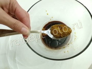 Голень индейки в маринаде в духовке