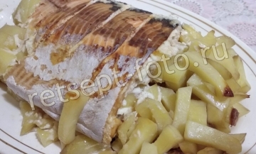 Горбуша с картошкой и майонезом в фольге