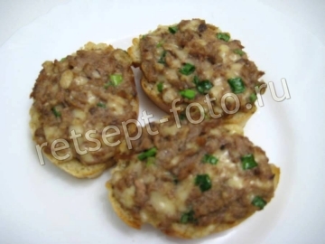 Горячие бутерброды с тунцом, сыром и яйцом