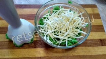 Гороховая каша из зеленого горошка с сыром